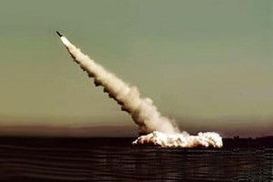 B1ZPJM1CEAAa-iC