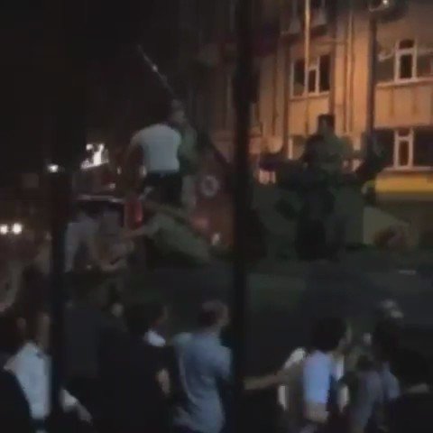 RT @iyad_elbaghdadi: Astounding footage of Turkish…