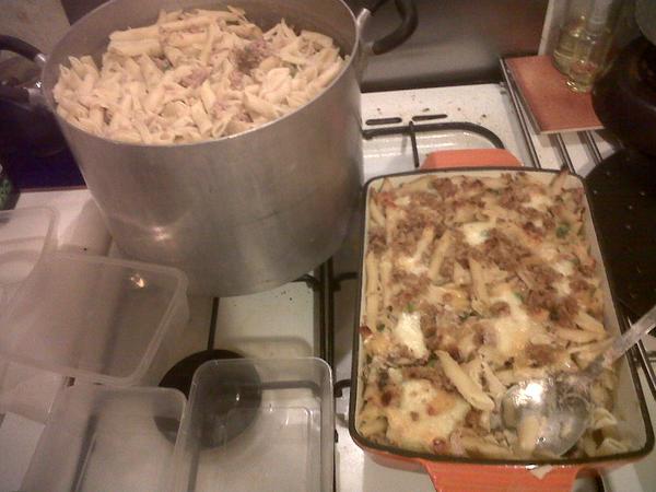 Look at it all. Look at all that tuna. http://t.co…
