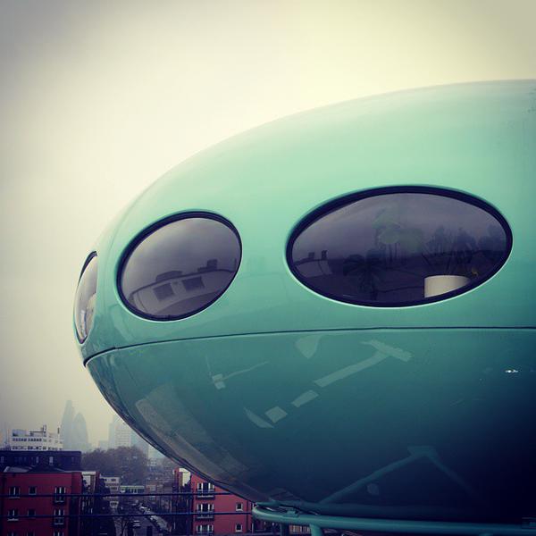 RT @jonty: There is a 1960’s spaceship on a roof i…