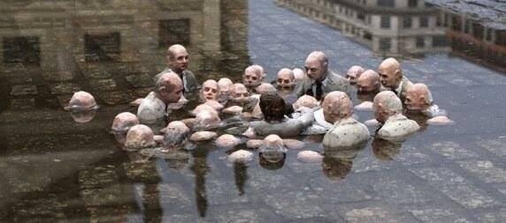 RT @mrianleslie: Ha ha: this sculpture in Berlin (…