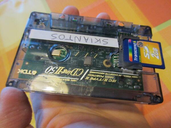 RT @Raspberry_Pi: Gorgeous case hack: a cassette t…