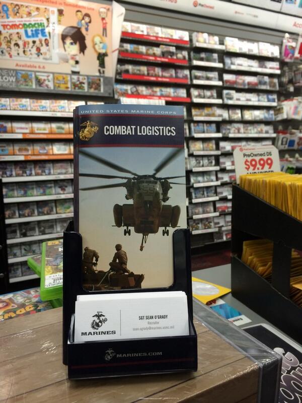 RT @JennyPentland: Product placement. http://t.co/…