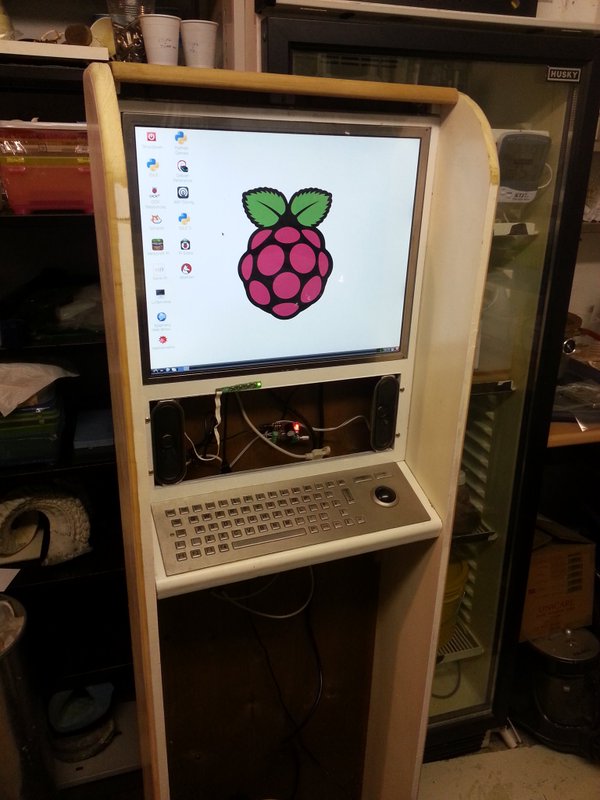 Public terminal for the hackspace basement substan…
