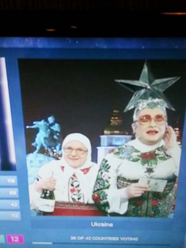 Weren’t they in “Peace peace, love love”? #Eurovis…