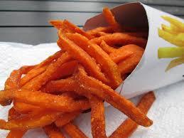 RT @ItsFoodPorn: Sweet Potato Fries https://t.co/n…