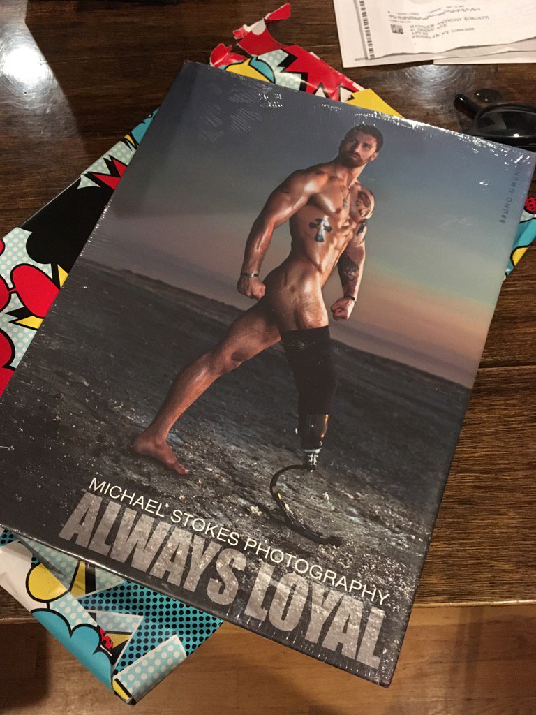 RT @GiantEye: I got an incredibly sweet birthday p…